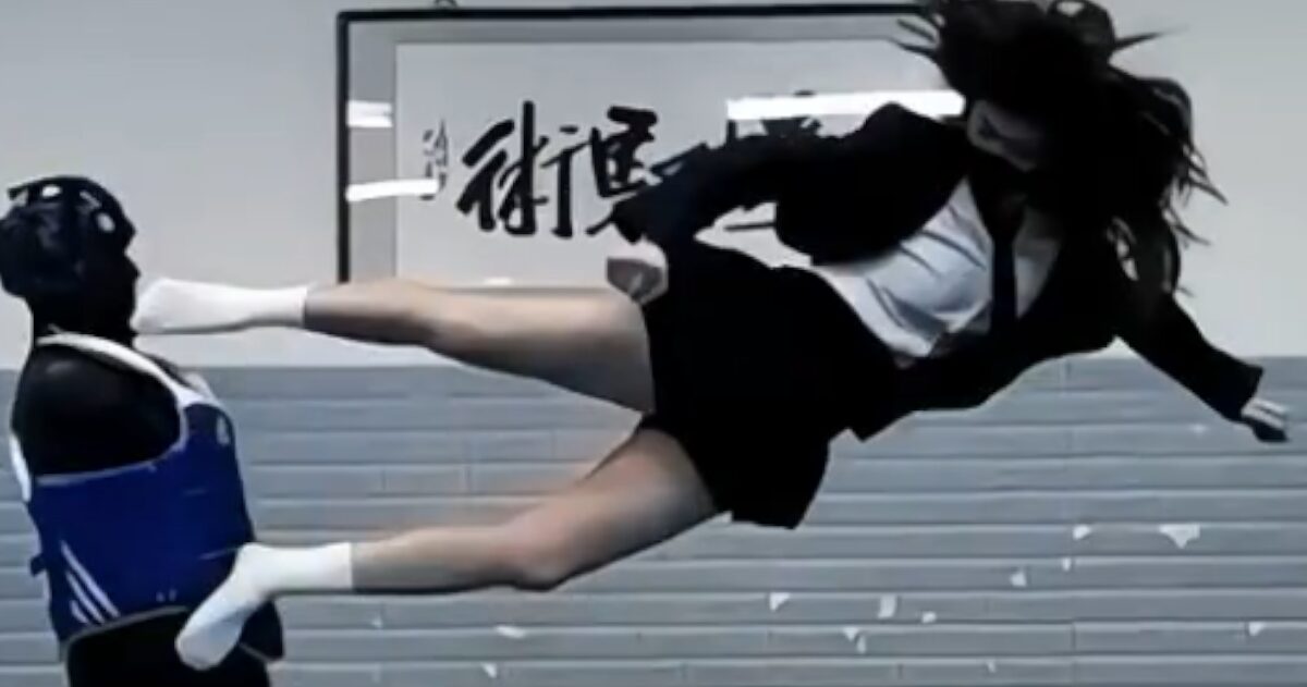 【動画】中国のJK「コナンの毛利蘭の蹴り技を再現してみた！」