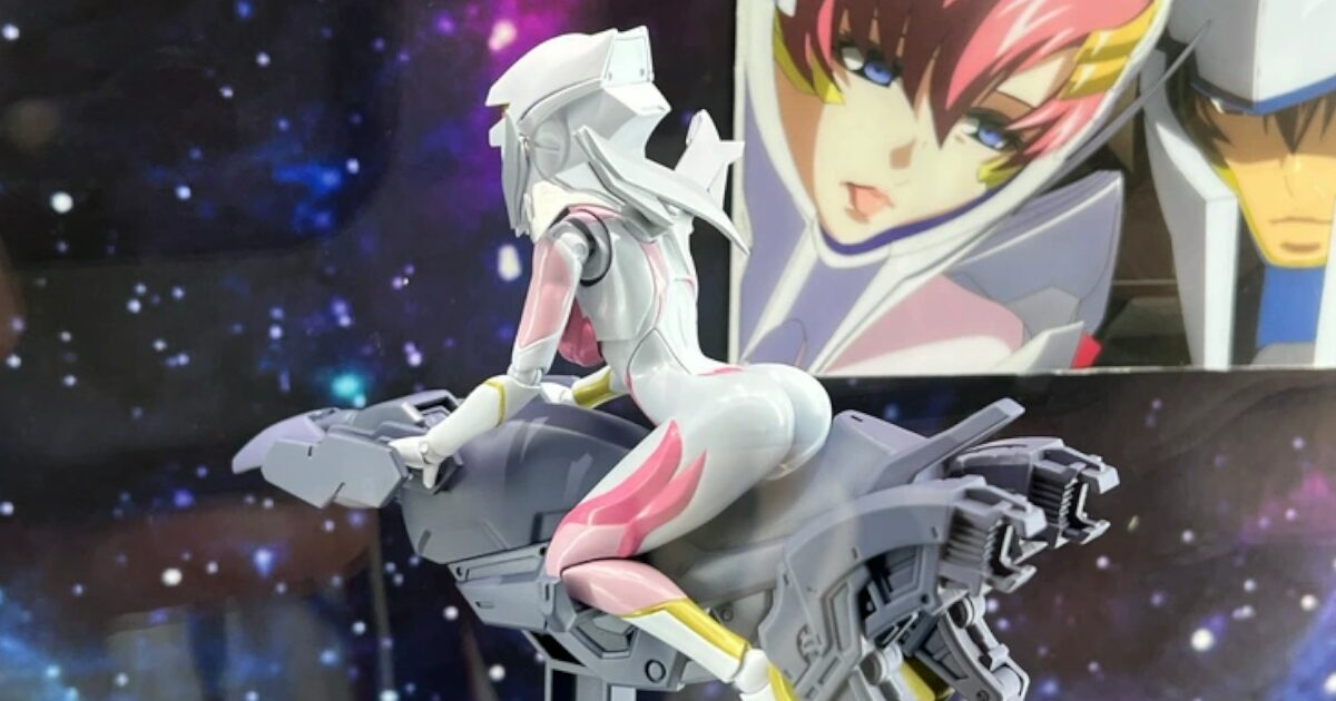 【画像】ラクスの例のフィギュア、プリケツ