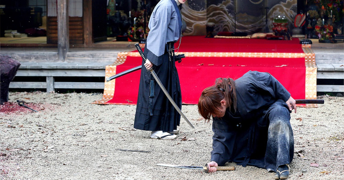 るろうに剣心「逆刃刀が折れたでござる…」←これ言うほど絶望的か？